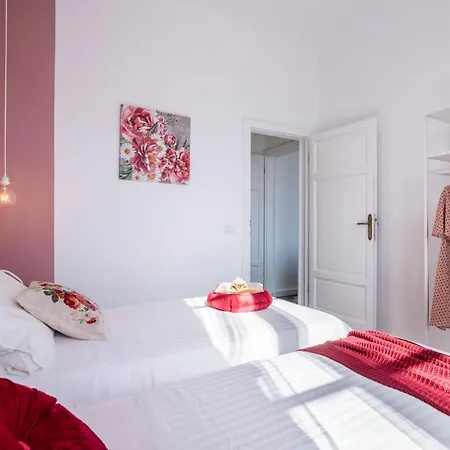 Elegantia In By Pleiades Appartement *